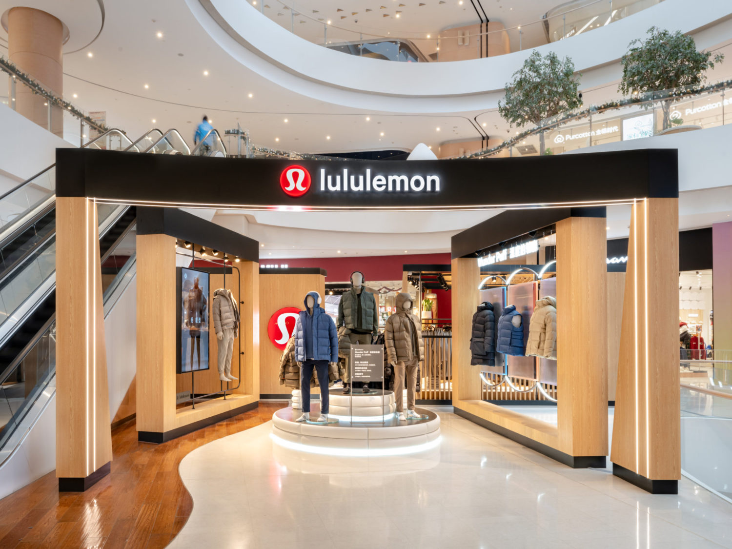 lululemon’s first pop-up store for men in China, designed by The Orangeblowfish