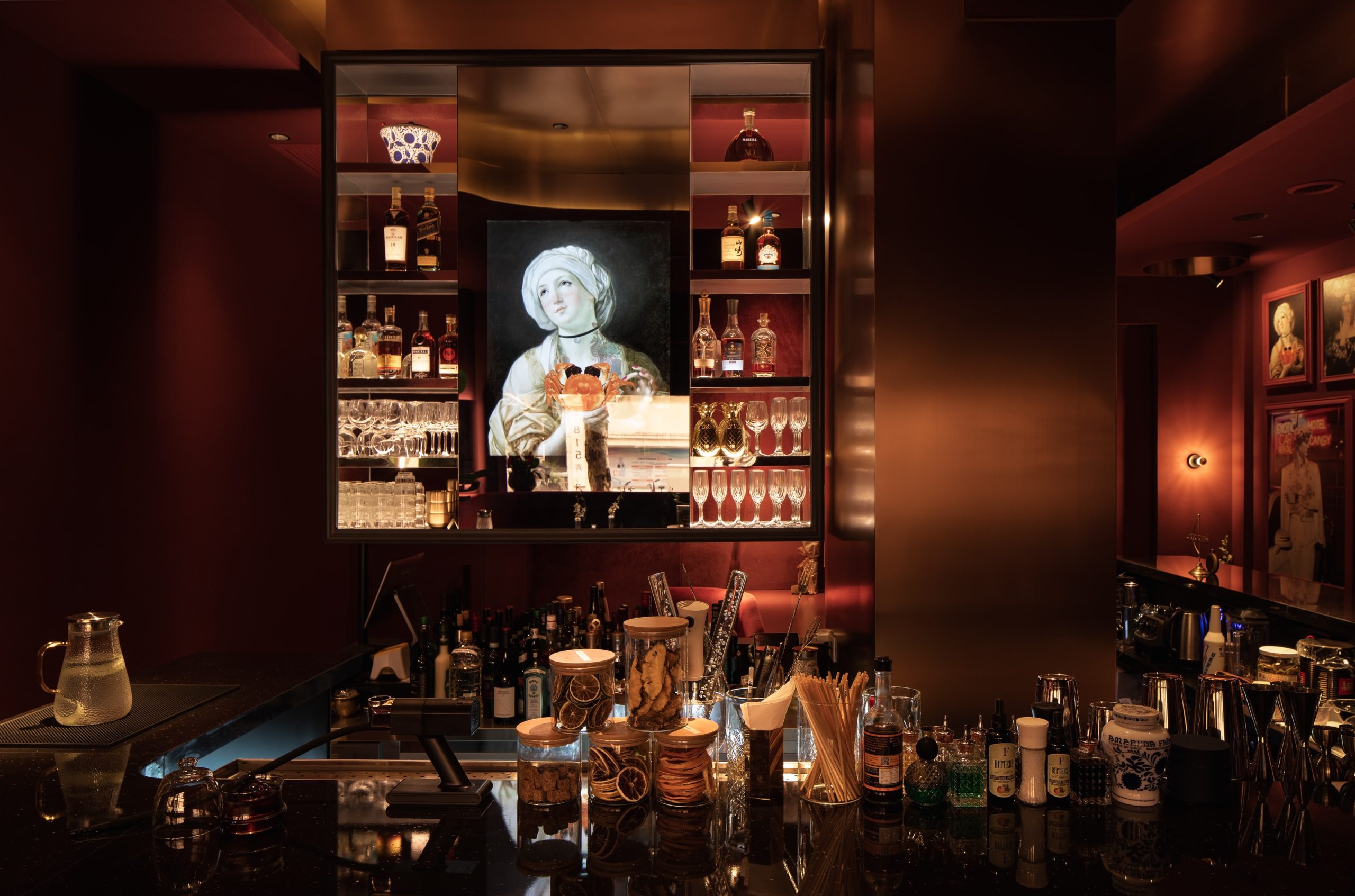 Zodiac-DYI-Cocktail-Magic-Mirror-Cancer-Animation-min-scaled